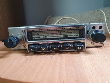 Stare radio samochodowe GRUNDIG vintage ,sprawne