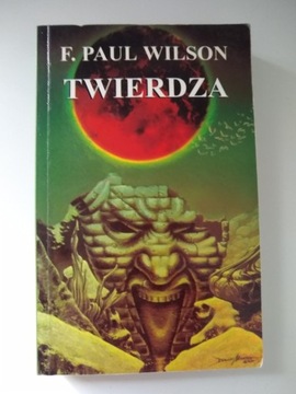 Twierdza - F. Paul Wilson