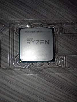 AMD Ryzen 5 3400G + Chłodzenie BOX