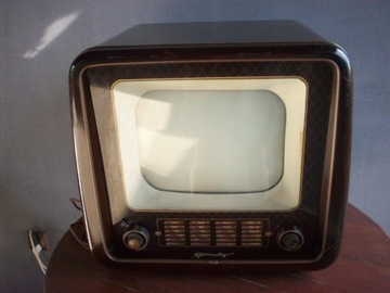 TV Grundig Type 210 ,1953r. lampowy niesprawny