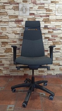 Krzesło/fotel obrotowe IKEA VOLMAR czarny