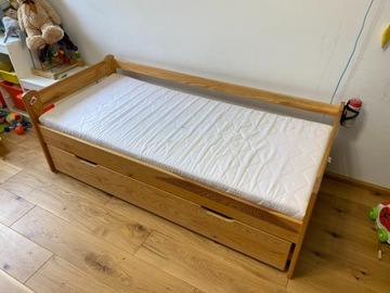 Łóżko dziecięce sosna szuflada 160x70 materac FDM