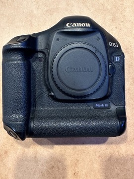 Canon EOS 1D Mark III