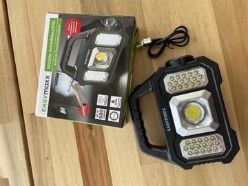 Lampa LED 3,7 V przesnośna robocza solar USB