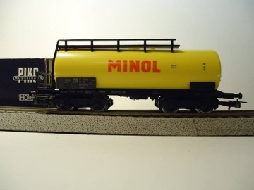 PIKO HO 4-os.wagon cysterna "MINOL" zarzad DR