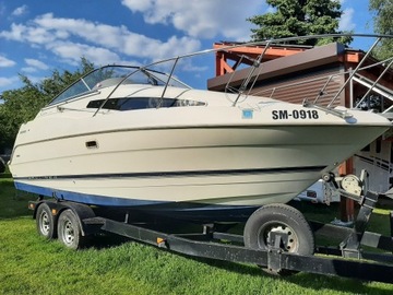 Łódź motorowa motorówka yacht Bayliner 2355 Ciera