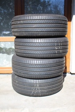 235 x 55 x 18 Michelin Primacy 4 