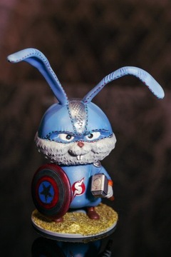 Figurka Crazy Hero Rabbit do Malowania 8K