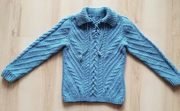 Sweterek elegancki niebieski ręcznie dziergany 