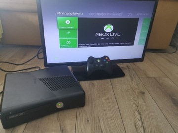 Konsola Xbox 360S Slim 4GB +bezprzewodowy Pad+HDMI