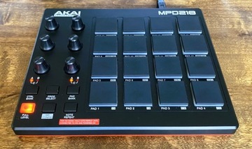 AKAI Proffesional MPD 218 - kontroler MIDI, PAD'y