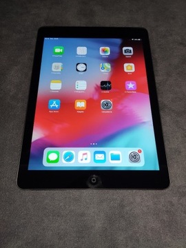 Tablet Apple iPad Air 9,7" 1GB / 16GB szary