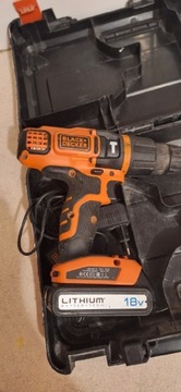 Wkrętarka Black+ Decker 18V w zestawie