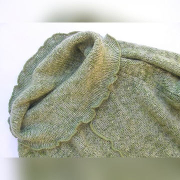 Miękki groszkowy sweter SKÓRZANE ELEMENTY 40/42 L