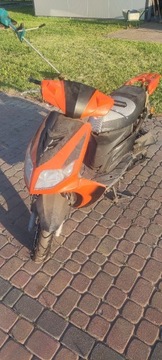  Silnik i zawieszenie części ze skutera baotian