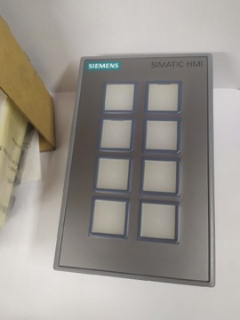 Nowy panel Siemens KP8 6AV3 688-3AY36-0AX0