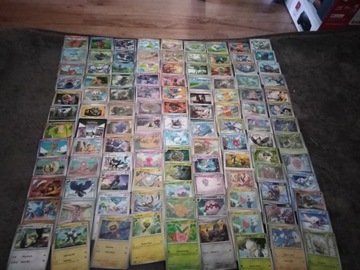 Karty Pokemon różne serie