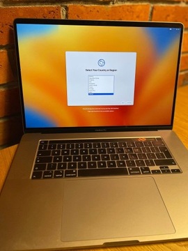 MacBook Pro 17, Intel 2.7GHz, 32GB DDR4, 500Gb HDD