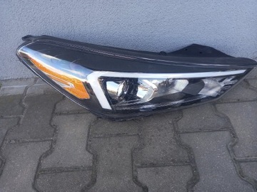 Lampa reflektorowa lewy przód Hyundai Tuscon 2019