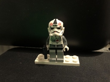figurka lego SW0262 AT-AT DRIVER CLONE TROPE