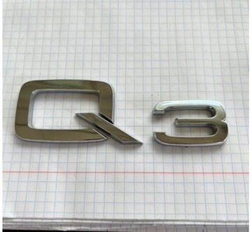 Logo Q3 do klapy bagażnika auta audi