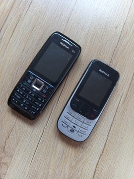 Nokia E51 + Nokia 2330c