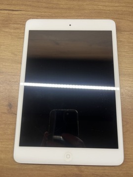 Tablet Apple iPad mini 7,9" 512 MB / 16 GB 