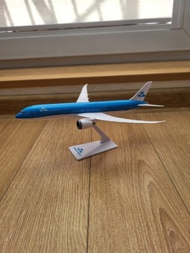 Model samolotu Boeing 787-9 KLM w skali 1:250