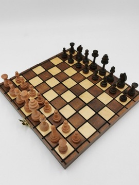 Drewniane szachy 24cm robione w Polsce Matowe