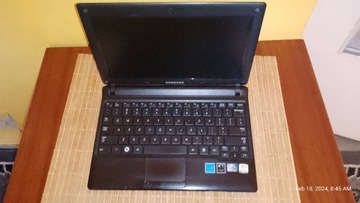 SAMSUNG NP-N102SP WINDOWS7/320GB/4GB