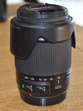 TAMRON 18-200 mm (for Canon)