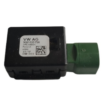 VW Golf , VW Passat,  gniazdo port USB 5Q0035726