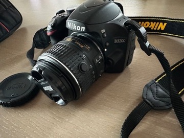 Lustrzanka Nikon D3200 korpus + obiektyw + akcesoria