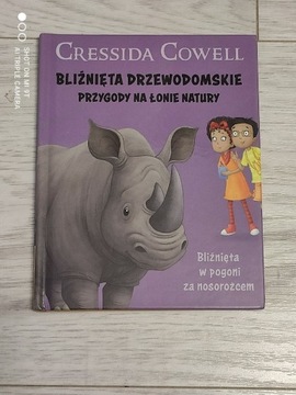 Bliźnięta w pogoni za nosorożcem Cressida. Cowell