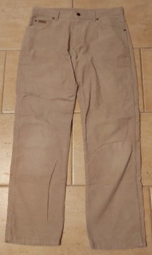 Spodnie jeans sztruks Wrangler W33 L32. 