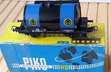 PIKO Wagonik H0 cysterna 