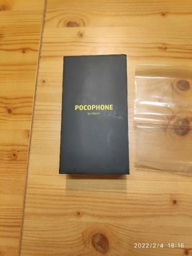 Xiaomi Pocophone F1 pudełko