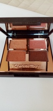 Paletka cieni Charlotte Tilbury. 