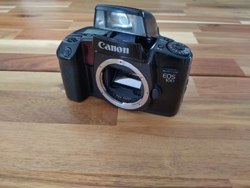 Aparat Canon EOS 100