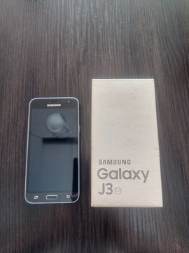 Samsung Galaxy J3 6 (dual sim) z pudełkiem