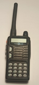 NAVCOMM TK-760 - Ręczna radiostacja 5W na pasmo 70cm (UHF)