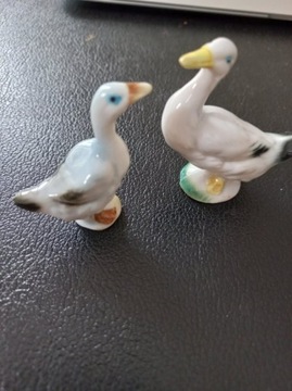 Figurki GĘSI porcelana piękny zestaw 2 sztuki