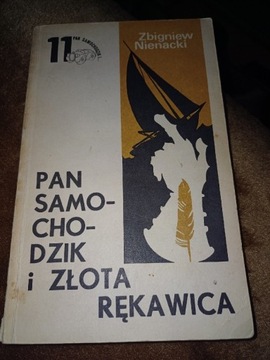 Pan samochodzik i złota rękawica-Z.Nienacki 1986