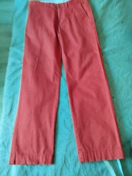 Czerwone spodnie dżinsowe męskie 