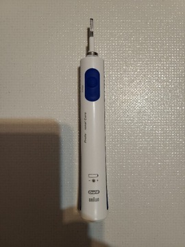 Szczoteczka elektryczna Braun Oral B