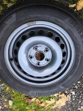 Koła/opony zimowe 195/65 R15 Continental