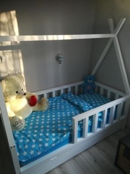 Łóżko dziecięce sosnowe tipi 80x160 z szufladą