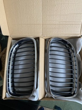 Grill (nerka) BMW e90 polift LCI