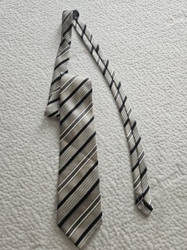 Krawat firmy Nek
