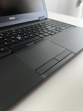 Laptop Dell Precision 3520 15,6 " i5 7440HQ 1 TB 